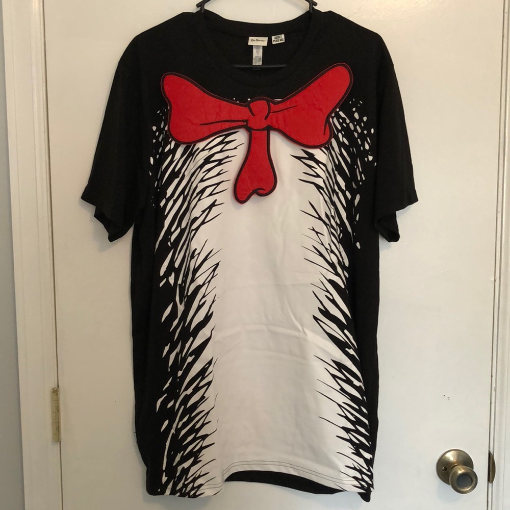 Dr. Seuss cat in the hat shirt